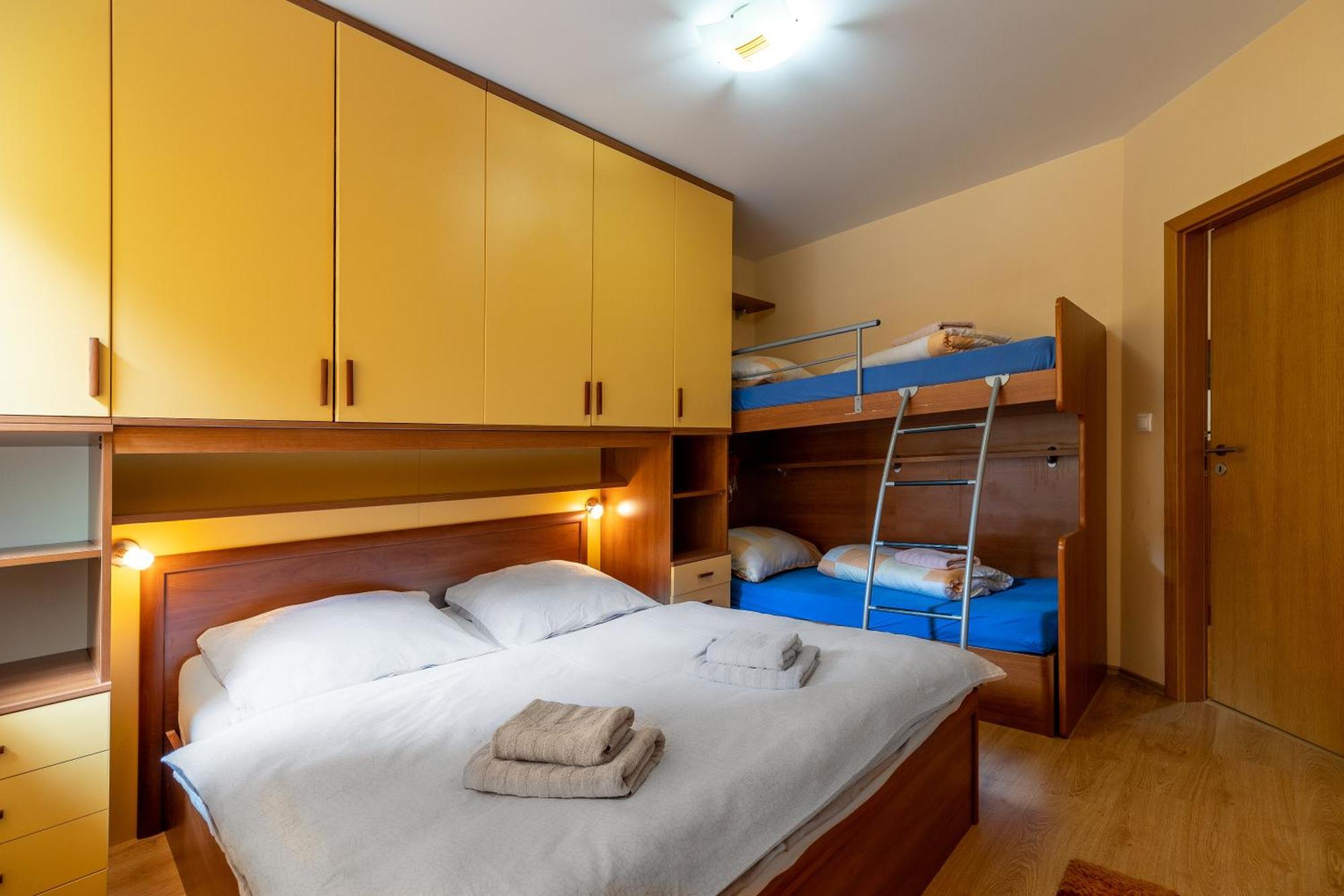 Rodinny Apartman Slnecnica Tale Extérieur photo